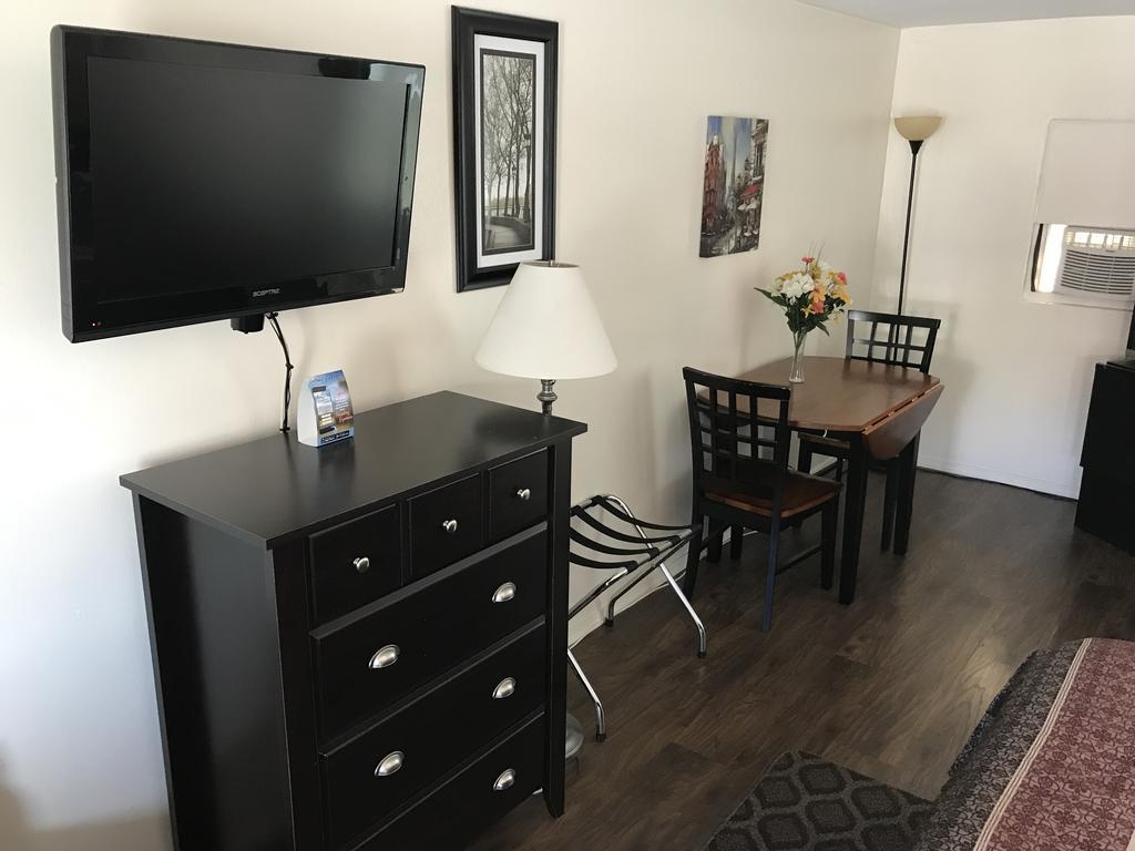 Selkirk Motel Colville Екстериор снимка
