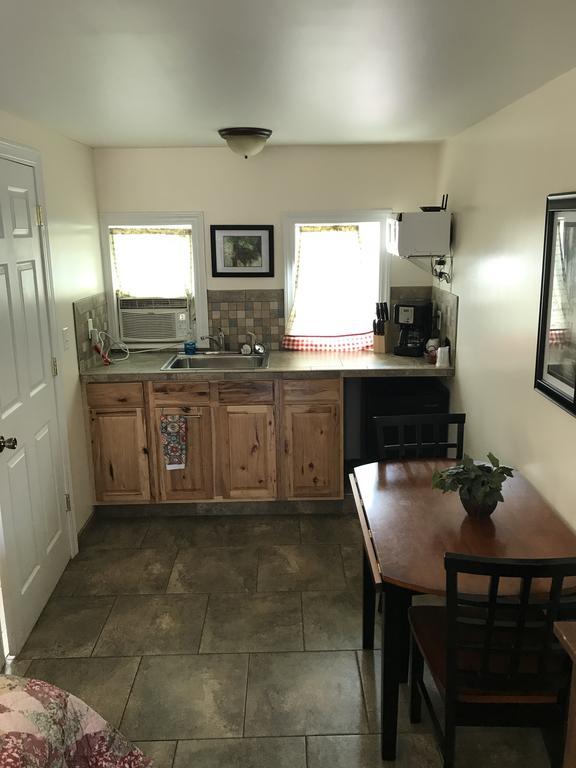 Selkirk Motel Colville Екстериор снимка