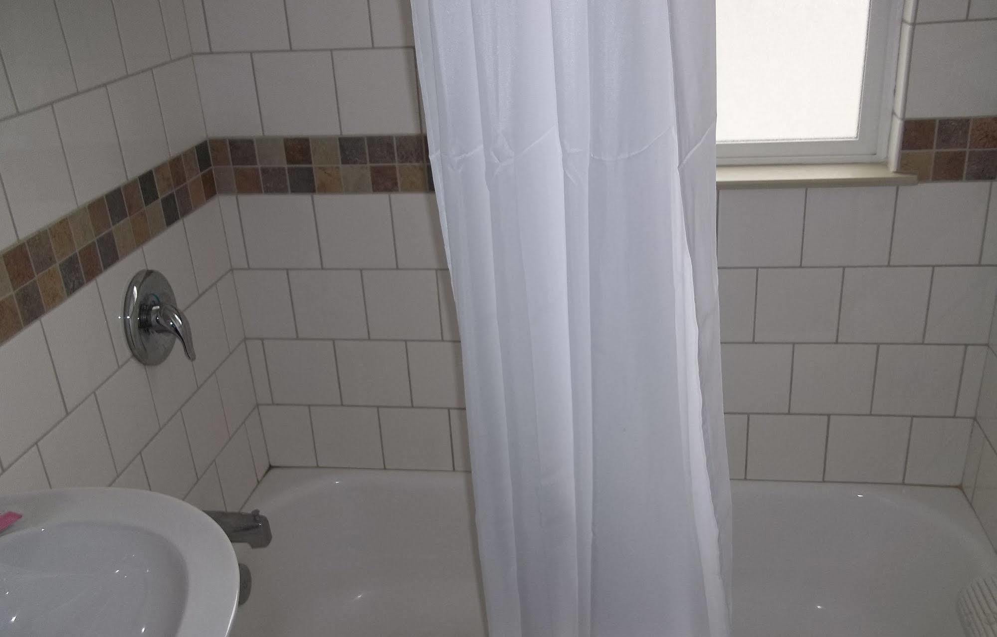 Selkirk Motel Colville Екстериор снимка